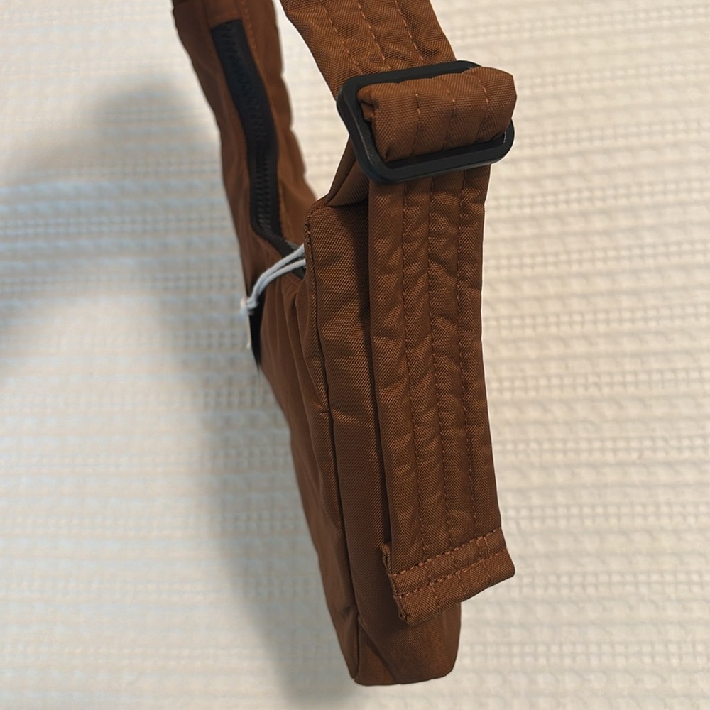 NWT BAGGU Mini Nylon Shoulder Bag - Picture 3 of 3